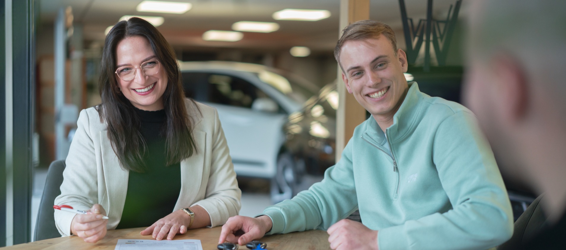 Page Content 1_content_image_1765971927994626667.jpg Home | Autobedrijf Wil van der Tol