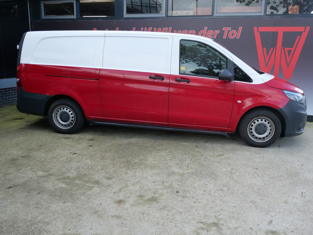 Mercedes-Benz Vito 111 CDI EXTRA LANG | LEER | NAVI | CRUISE | 2X SCHUIFDEUR | TREKHAAK | NIEUWE APK!! 32987188-0.jpg | Autobedrijf Wil van der Tol
