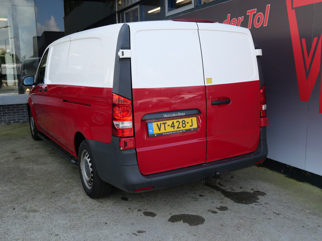 Mercedes-Benz Vito 111 CDI EXTRA LANG | LEER | NAVI | CRUISE | 2X SCHUIFDEUR | TREKHAAK | NIEUWE APK!! 32987188-3.jpg | Autobedrijf Wil van der Tol