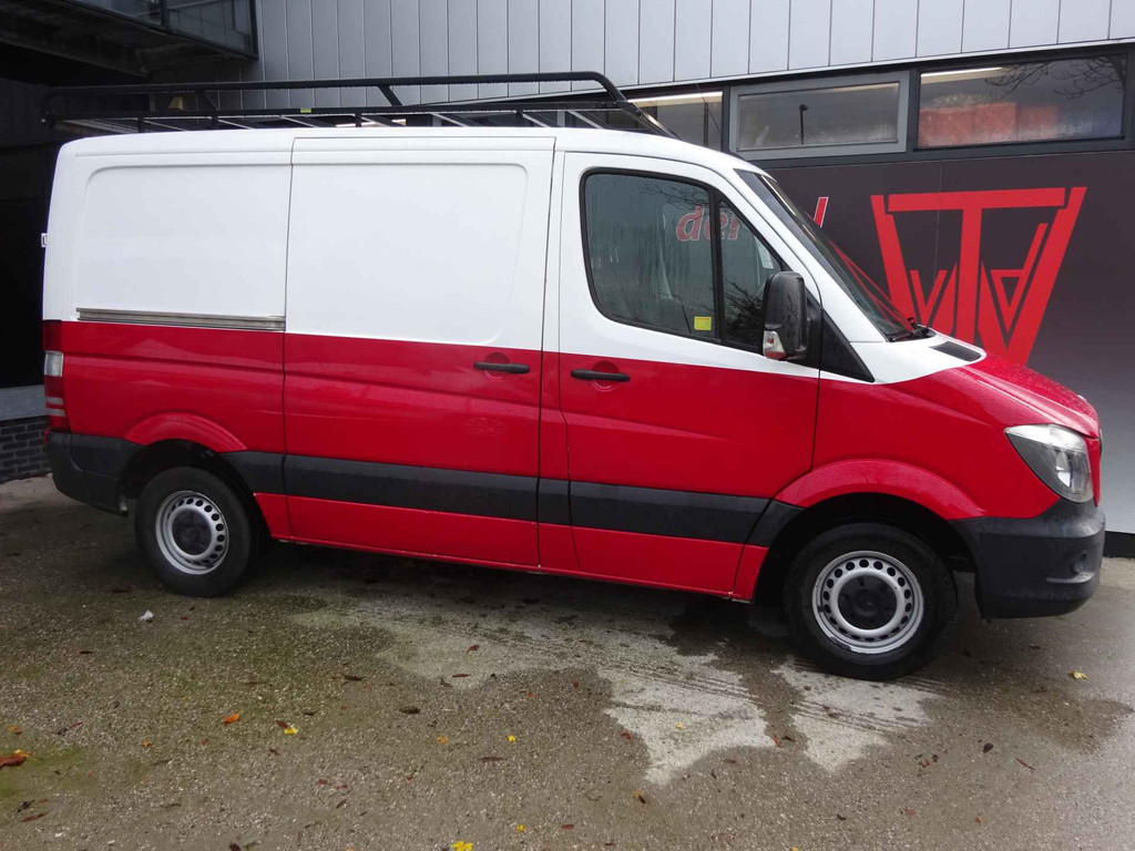 Mercedes-Benz Sprinter 214 2.2 CDI | EURO 6! | AIRCO | NAVIGATIE | CRUISE | TREKHAAK | 3-ZITS | NIEUWE APK!! 38727273-0.jpg | Autobedrijf Wil van der Tol