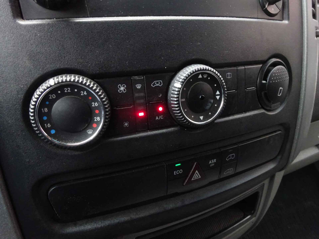 Mercedes-Benz Sprinter 214 2.2 CDI | EURO 6! | AIRCO | NAVIGATIE | CRUISE | TREKHAAK | 3-ZITS | NIEUWE APK!! 38727273-5.jpg | Autobedrijf Wil van der Tol