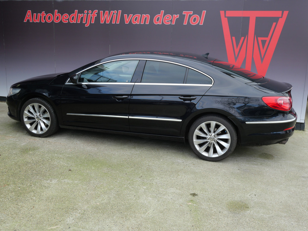 Volkswagen Passat CC 1.8 TSI | NAVIGATIE | XENON | 18 INCH | NL-AUTO | DEALER O-H!! 42876881-5.jpg | Autobedrijf Wil van der Tol