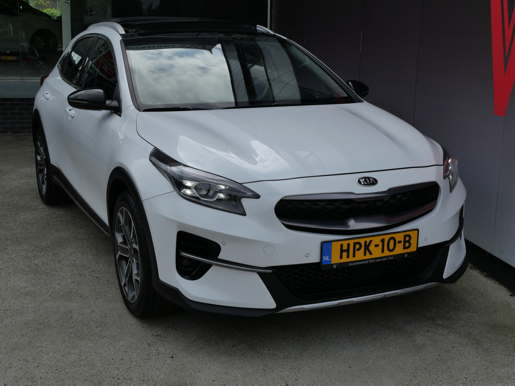 Kia XCeed 1.6 GDi PHEV EXECUTIVELINE | PANORAMA | LEER | A.C.C. | LED | 18" | CARPLAY | CAMERA!! 45130146-1.jpg | Autobedrijf Wil van der Tol