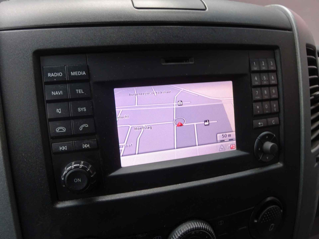 Mercedes-Benz Sprinter 214 2.2 CDI EURO 6! | AIRCO | NAVIGATIE | CRUISE | TREKHAAK | 3-ZITS | NIEUWE APK!! 46919618-4.jpg | Autobedrijf Wil van der Tol