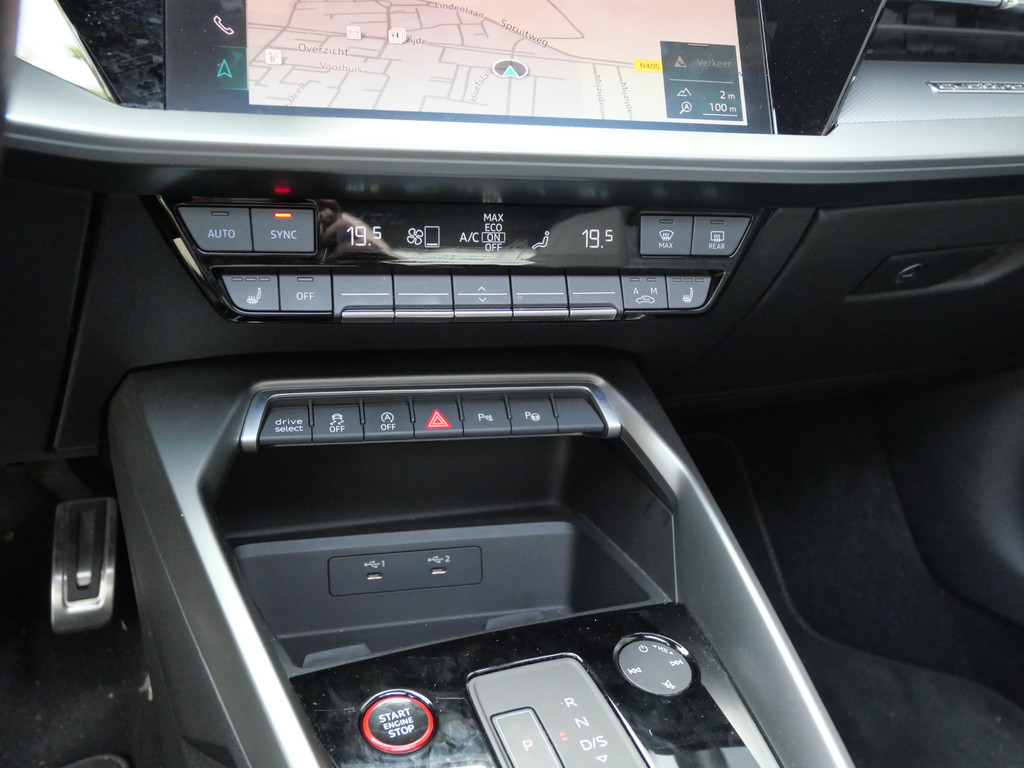 Audi S3 Sportback 2.0 TFSI QUATTRO EDITION 1 | PANORAMA | MATRIX | H.U.D. | A.C.C. | KEYLESS | DEALER O-H!! 46928863-17.jpg | Autobedrijf Wil van der Tol