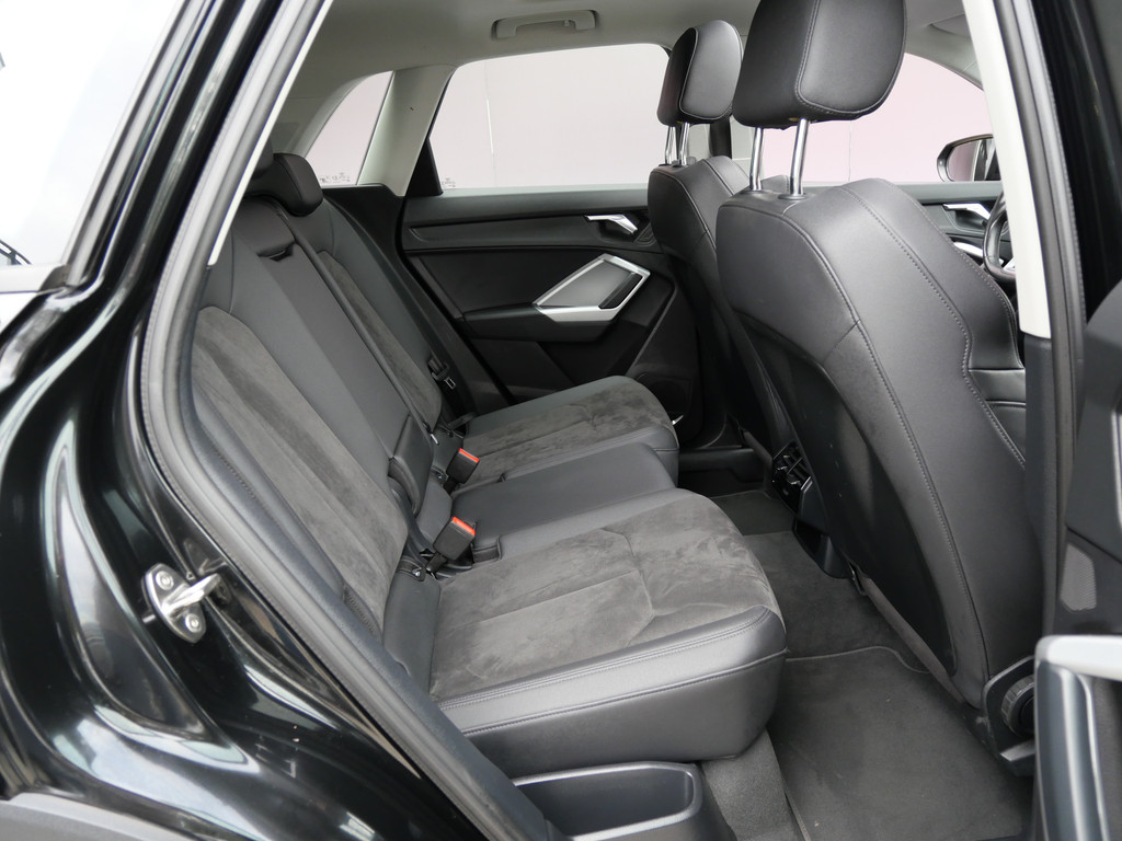 Audi Q3 45 TFSIe EDITION | PANORAMA | B&O | A.C.C. | CAMERA | PLUG IN HYBRID | ALL-IN!! 47179947-7.jpg | Autobedrijf Wil van der Tol