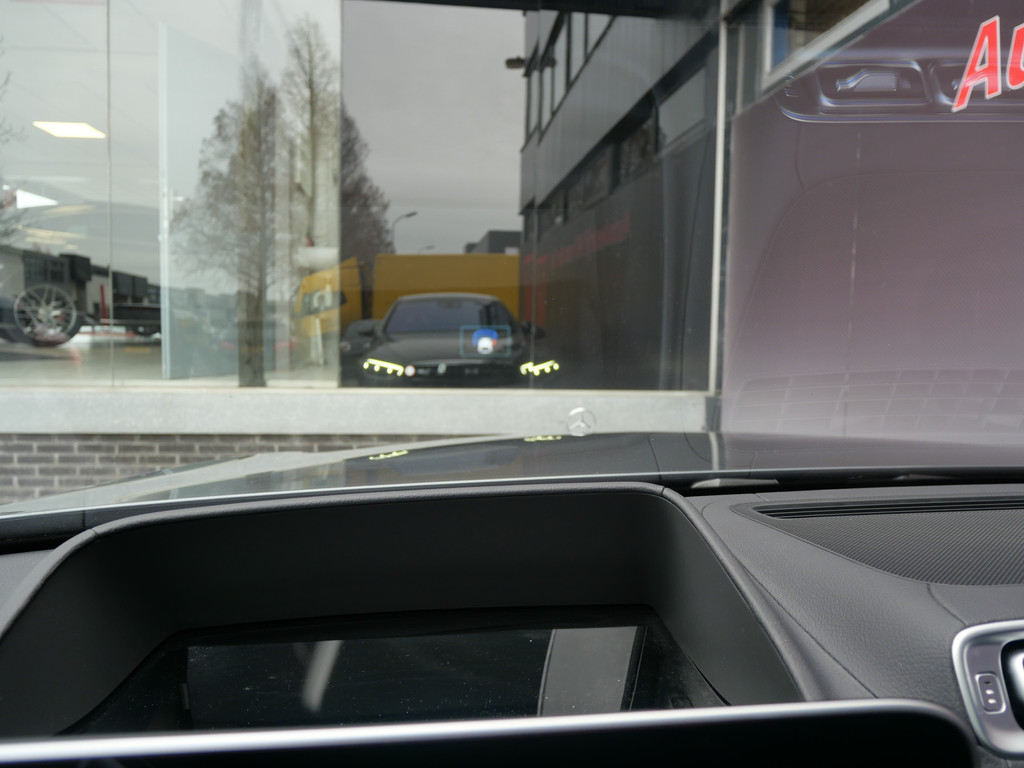 Mercedes-Benz S-Klasse 580e LANG | AMG | PANO | SOFTCLOSE | NL-AUTO | MASSAGE | 3D DISPLAY | LUCHTVERING!! 49636152-37.jpg | Autobedrijf Wil van der Tol