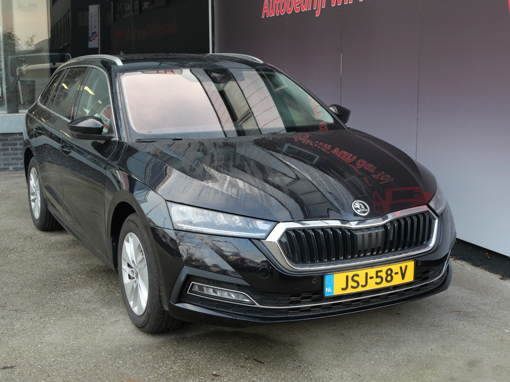 Škoda Octavia Combi 1.0 e-TSI BUSINESS EDITION | AUTOMAAT | LED | TREKHAAK | BTW-AUTO!! 50259008-1.jpg | Autobedrijf Wil van der Tol