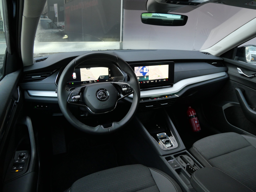 Škoda Octavia Combi 1.0 e-TSI BUSINESS EDITION | AUTOMAAT | LED | TREKHAAK | BTW-AUTO!! 50259008-10.jpg | Autobedrijf Wil van der Tol