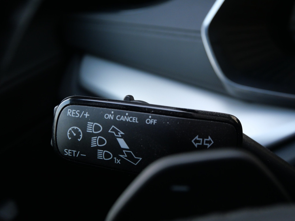 Škoda Octavia Combi 1.0 e-TSI BUSINESS EDITION | AUTOMAAT | LED | TREKHAAK | BTW-AUTO!! 50259008-12.jpg | Autobedrijf Wil van der Tol