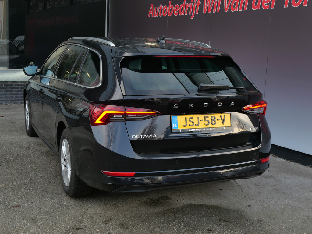 Škoda Octavia Combi 1.0 e-TSI BUSINESS EDITION | AUTOMAAT | LED | TREKHAAK | BTW-AUTO!! 50259008-6.jpg | Autobedrijf Wil van der Tol
