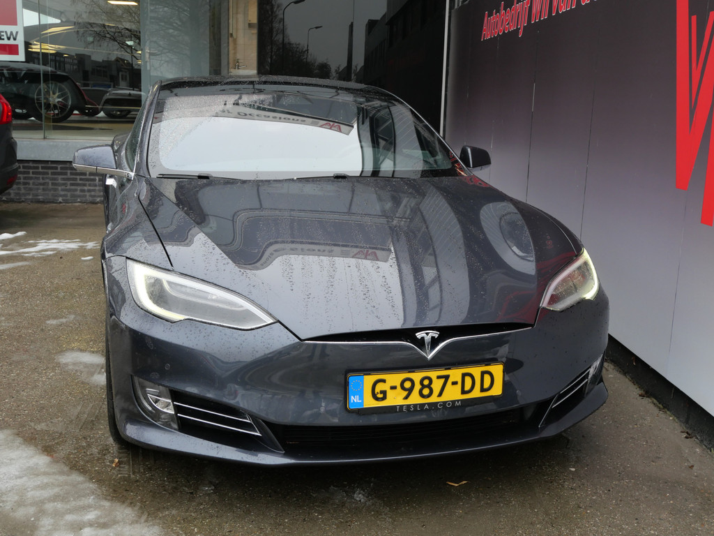 Tesla Model S 75D BASE | PANORAMA DAK | 20 INCH | AUTOPILOT | NL-AUTO | BTW-AUTO!! 50331642-1.jpg | Autobedrijf Wil van der Tol