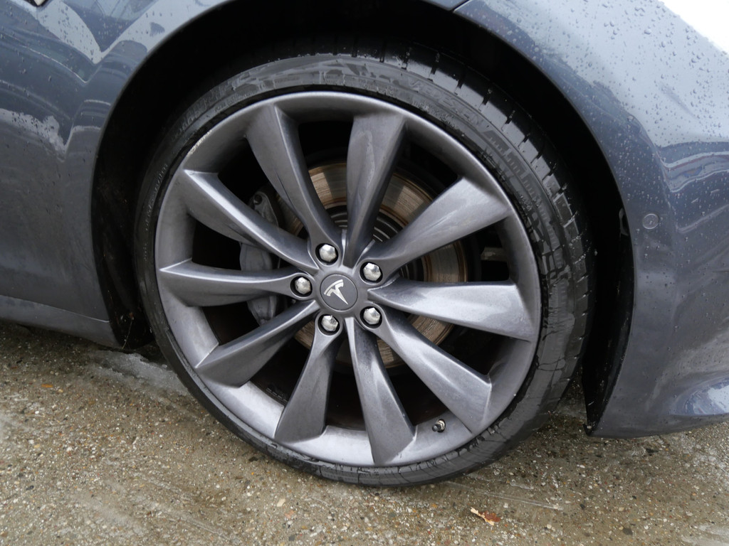 Tesla Model S 75D BASE | PANORAMA DAK | 20 INCH | AUTOPILOT | NL-AUTO | BTW-AUTO!! 50331642-4.jpg | Autobedrijf Wil van der Tol