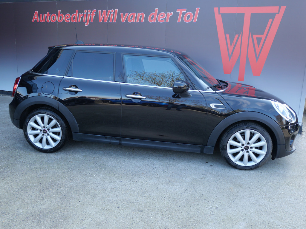 MINI Cooper 1.5 CHILI | 5-DRS | AUTOMAAT | CARPLAY | FULL-LED | KEYLESS | 12-2019 | FACELIFT!! 50470472-0.jpg | Autobedrijf Wil van der Tol