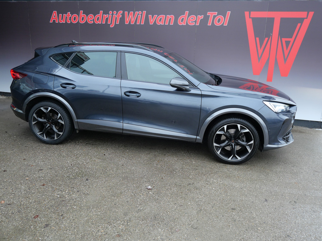 CUPRA Formentor 1.5 TSI VZ PERFORMANCE | PANORAMA | A.C.C | LEER | 19" | STOEL + STUUR VERW!! 50795946-0.jpg | Autobedrijf Wil van der Tol