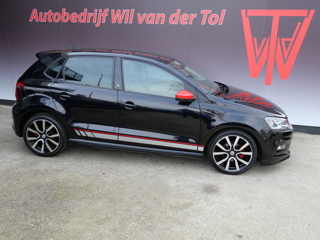 Volkswagen Polo 1.2 TSI BEATS R-LINE | CRUISE | NAVIGATIE | LED | ALCANTARA | GAAF!! 51555992-0.jpg | Autobedrijf Wil van der Tol