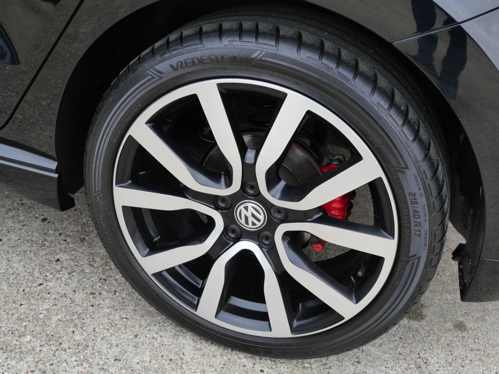 Volkswagen Polo 1.2 TSI BEATS R-LINE | CRUISE | NAVIGATIE | LED | ALCANTARA | GAAF!! 51555992-3.jpg | Autobedrijf Wil van der Tol