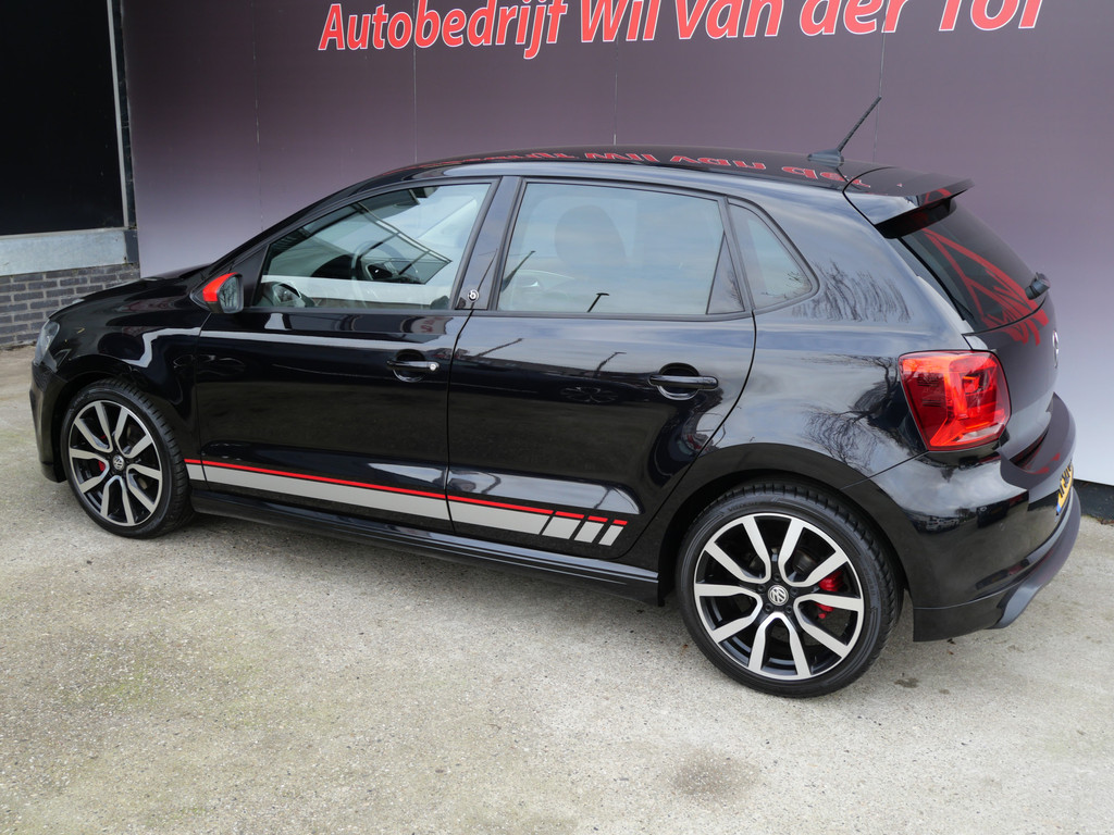 Volkswagen Polo 1.2 TSI BEATS R-LINE | CRUISE | NAVIGATIE | LED | ALCANTARA | GAAF!! 51555992-6.jpg | Autobedrijf Wil van der Tol