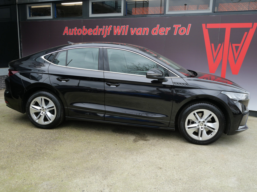 Škoda Enyaq iV 60 COUPE | NL-AUTO | PANORAMA | A.C.C | CARPLAY | CAMERA | SOH 94% | BTW-AUTO!! 51697097-0.jpg | Autobedrijf Wil van der Tol