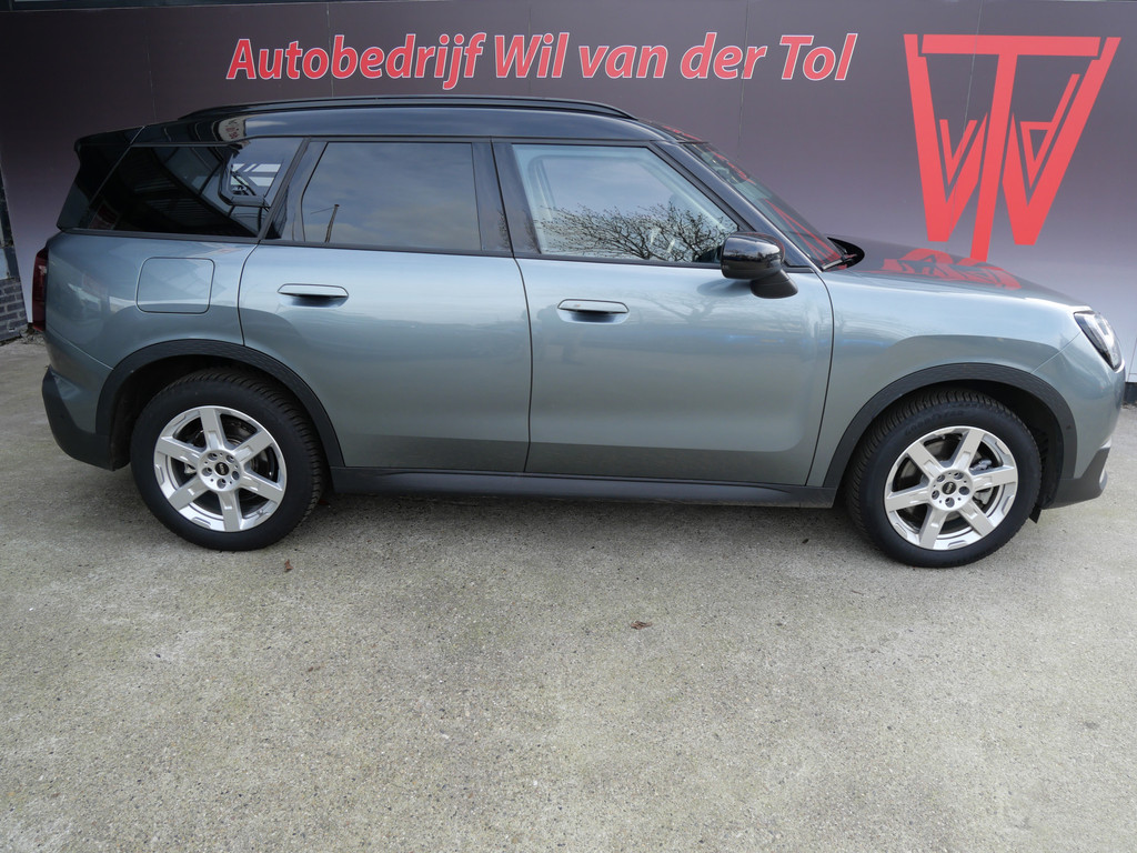 MINI Countryman 2.0 S ALL4 CLASSIC M PLUS | PANORAMA | TREKHAAK | H.U.D | 218 PK | FABRIEKSGARANTIE!! 51857893-0.jpg | Autobedrijf Wil van der Tol