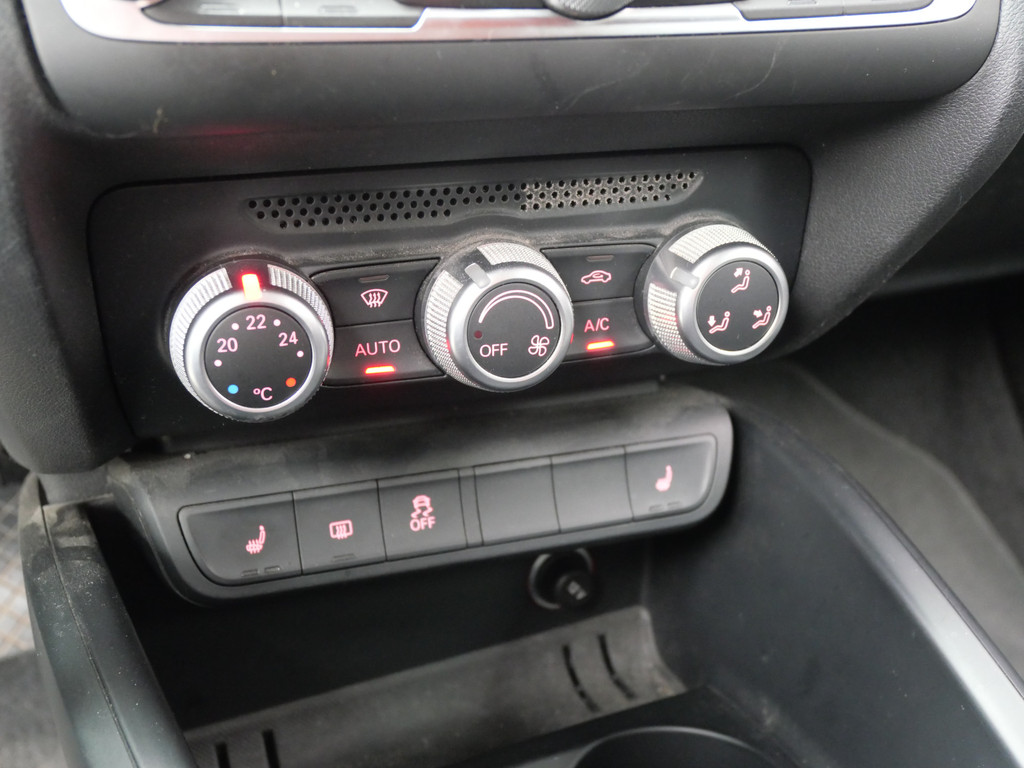 Audi A1 Sportback 1.0 TFSI S-LINE | NAVI | CLIMA | ALL-SEASON | RIEM V.V | ALL-IN!! 51887231-11.jpg | Autobedrijf Wil van der Tol