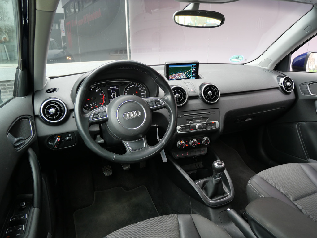 Audi A1 Sportback 1.0 TFSI S-LINE | NAVI | CLIMA | ALL-SEASON | RIEM V.V | ALL-IN!! 51887231-8.jpg | Autobedrijf Wil van der Tol