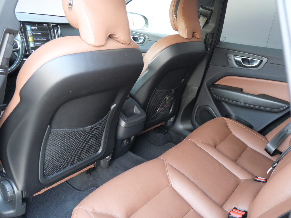 Volvo XC60 2.0 B4 MOMENTUM | COGNAC LEER | LED | TREKHAAK | € 15.250 NETTO EXPORTPRIJS!! 52038502-17.jpg | Autobedrijf Wil van der Tol