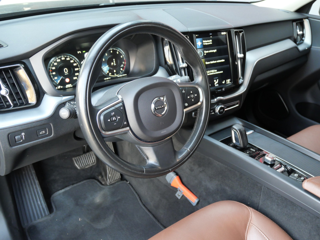 Volvo XC60 2.0 B4 MOMENTUM | COGNAC LEER | LED | TREKHAAK | € 15.250 NETTO EXPORTPRIJS!! 52038502-8.jpg | Autobedrijf Wil van der Tol