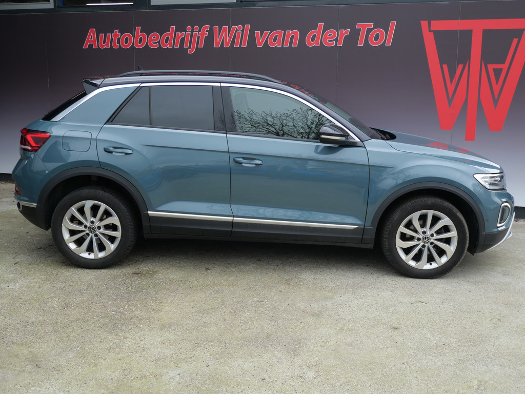 Volkswagen T-Roc 1.5 TSI STYLE | AUTOMAAT | MASSAGE | TREKHAAK | VIRTUAL | IQ LED | ALL-IN!! 52039624-0.jpg | Autobedrijf Wil van der Tol
