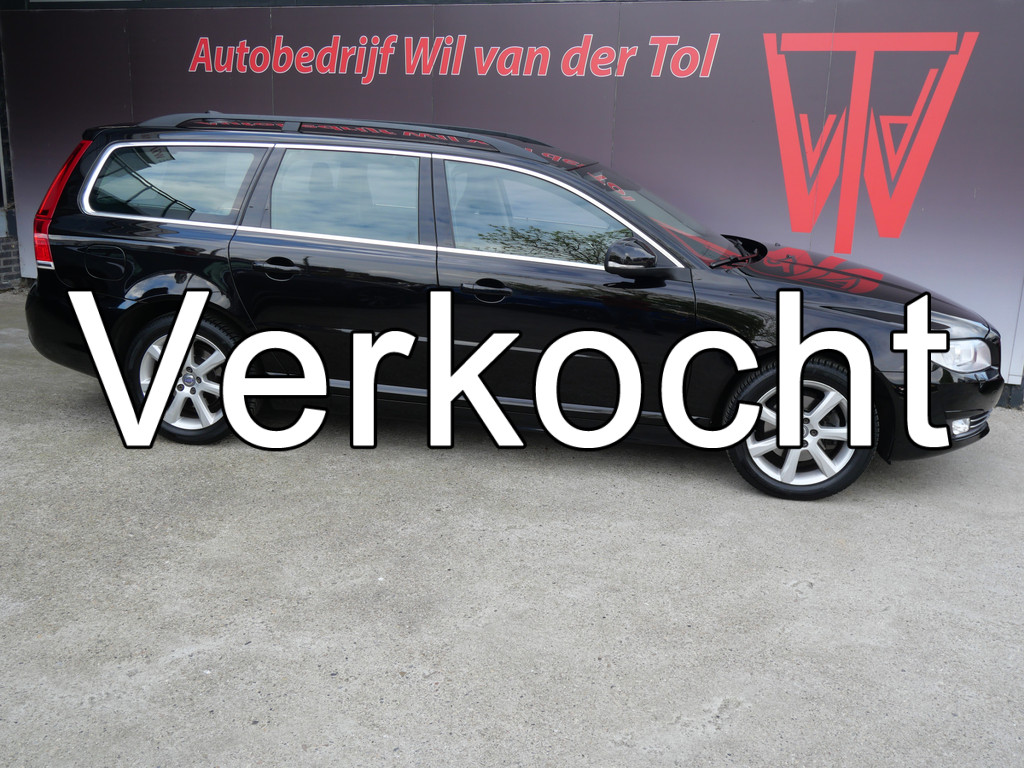 Volvo V70 2.0 T4 POLAR+ | LEER | XENON | TREKHAAK | RIEM V.V | APK 11-2026!! 52260376-0.jpg | Autobedrijf Wil van der Tol