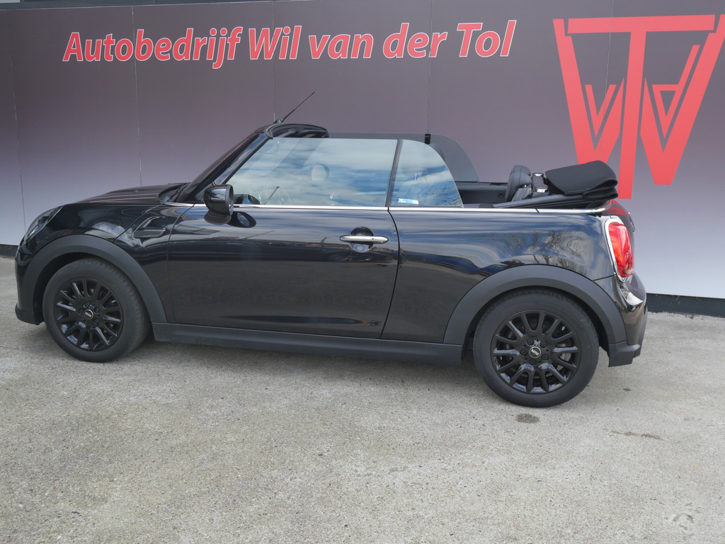MINI Cooper Cabrio 1.5 | AUTOMAAT | LED | HALF-LEER | FACELIFT | BTW-AUTO!! 52476263-23.jpg | Autobedrijf Wil van der Tol