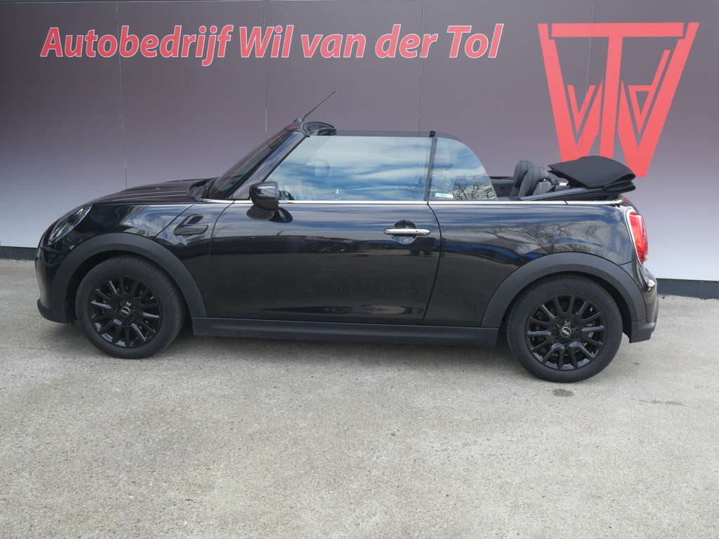 MINI Cooper Cabrio 1.5 | AUTOMAAT | LED | HALF-LEER | FACELIFT | BTW-AUTO!! 52476263-5.jpg | Autobedrijf Wil van der Tol