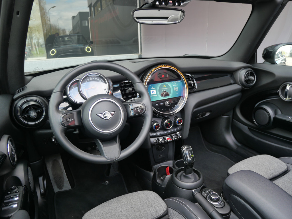 MINI Cooper Cabrio 1.5 | AUTOMAAT | LED | HALF-LEER | FACELIFT | BTW-AUTO!! 52476263-7.jpg | Autobedrijf Wil van der Tol