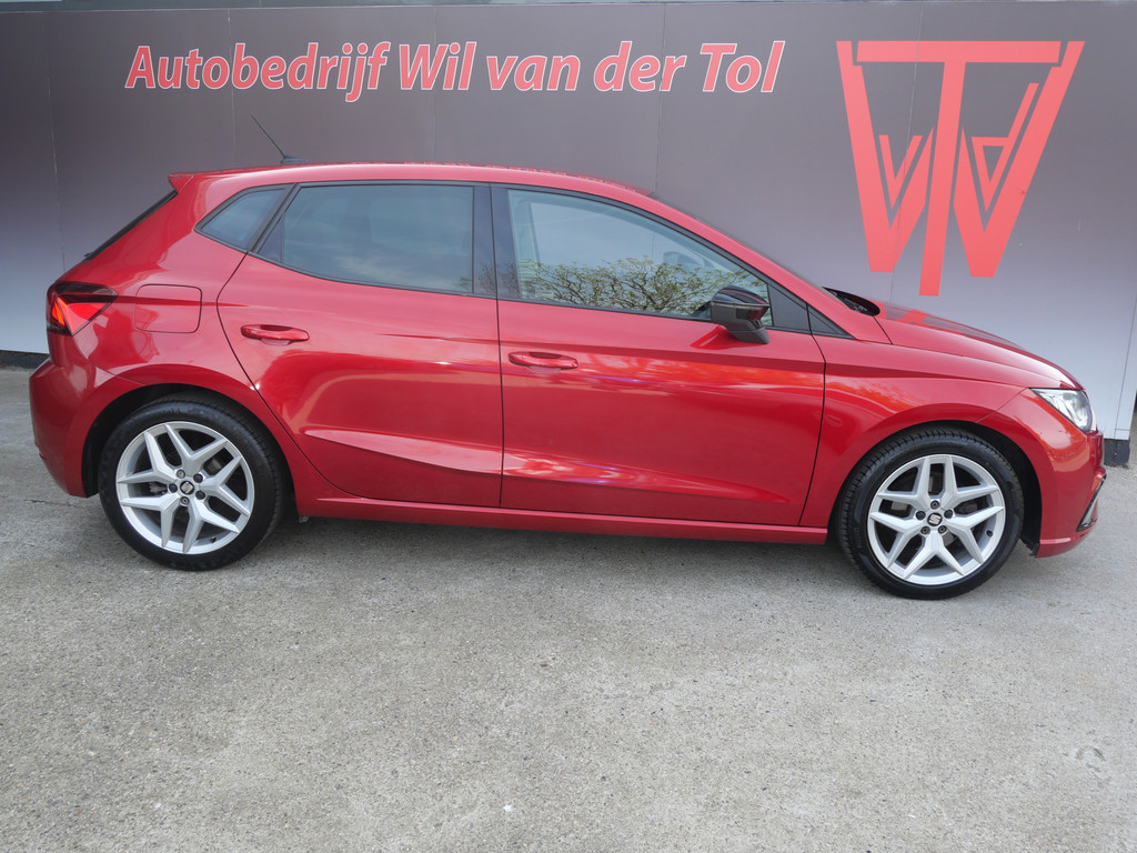SEAT Ibiza 1.0 TSI FR BUSINESS INTENSE | A.C.C | CARPLAY | CAMERA | 116 PK | NIEUWE APK!! 52871772-0.jpg | Autobedrijf Wil van der Tol