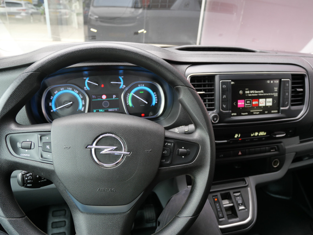 Opel Vivaro-e L2H1 INNOVATION 75 kWh | SOH 91%!! | CARPLAY | CAMERA | CRUISE | KEYLESS!! 52921210-15.jpg | Autobedrijf Wil van der Tol