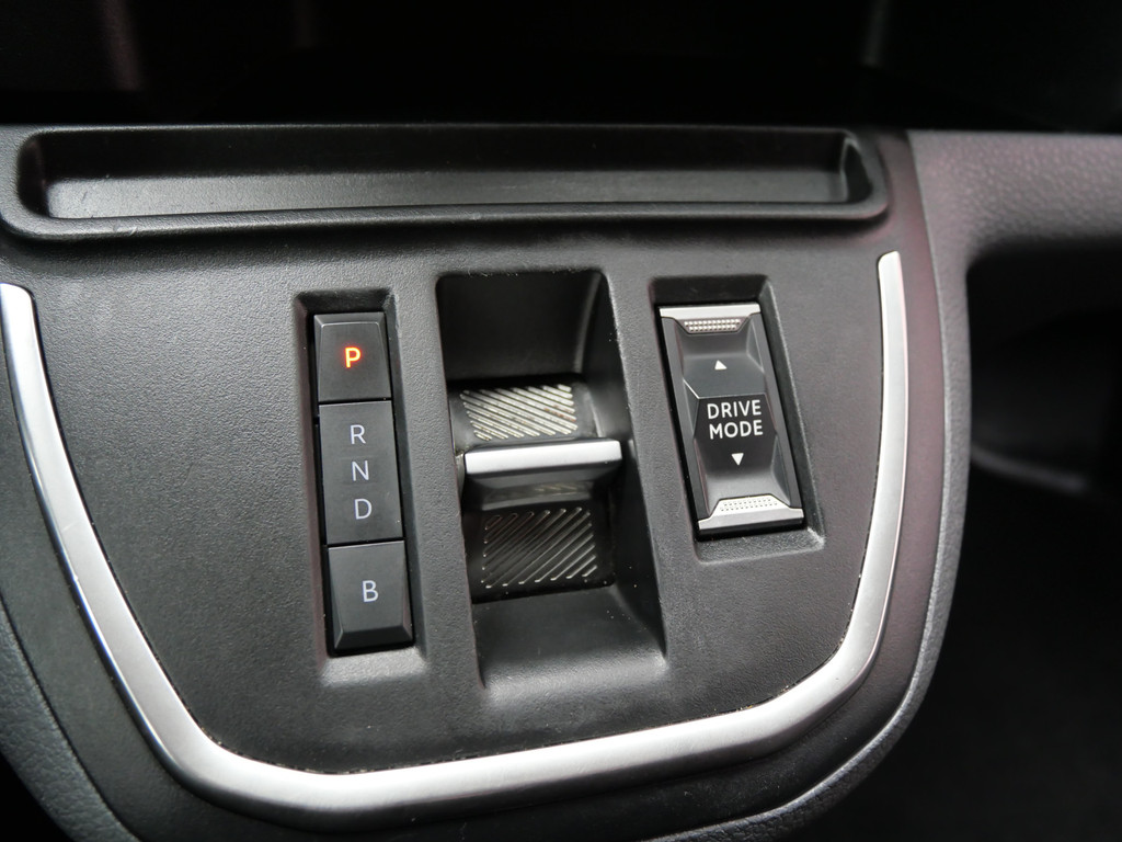 Peugeot e-Expert PREMIUM 75 kWh | SOH 91% | LANG | CARPLAY | CRUISE | AIRCO | APK 02-2027!! 53040687-7.jpg | Autobedrijf Wil van der Tol