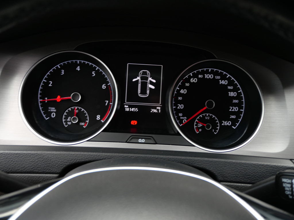 Volkswagen Golf Variant 1.0 TSI COMFORTLINE | NAVI | CRUISE | TREKHAAK | NL-AUTO | NIEUWE APK!! 54302188-23.jpg | Autobedrijf Wil van der Tol