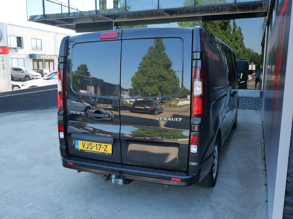 Renault Trafic 2.0 dCi T29 L2H1 WORK EDITION | NAVI | TREKHAAK | CRUISE | LED | 120 PK | EURO 6!! 54805201-7.jpg | Autobedrijf Wil van der Tol