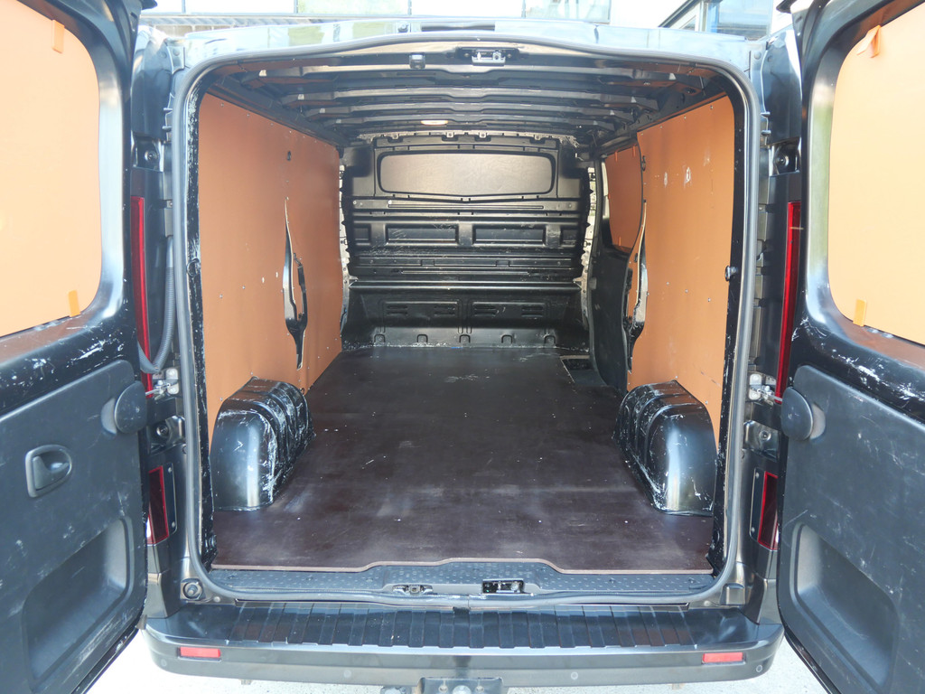 Renault Trafic 2.0 dCi T29 L2H1 WORK EDITION | NAVI | TREKHAAK | CRUISE | LED | 120 PK | EURO 6!! 54805201-8.jpg | Autobedrijf Wil van der Tol