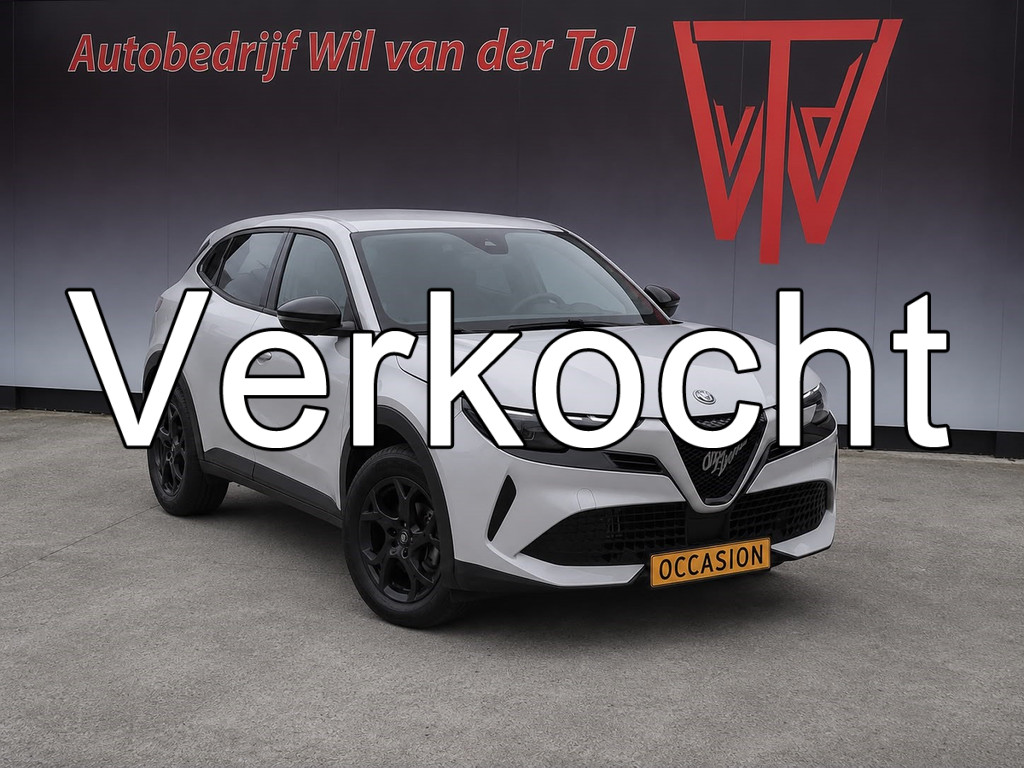 Alfa Romeo Junior 1.2 TURBO HYBRID IBRIDA | KEYLESS | A.C.C. | LED | CARPLAY | FABRIEKSGARANTIE | BTW 55081767-0.jpg | Autobedrijf Wil van der Tol