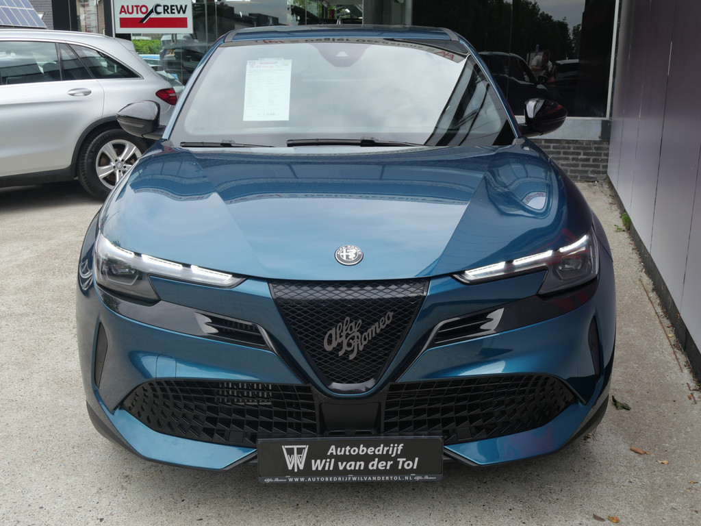 Alfa Romeo Junior 1.2 TURBO HYBRID IBRIDA | ADAPT CRUISE | CARPLAY | BTW | FABRIEKSGARANTIE!! 55964916-2.jpg | Autobedrijf Wil van der Tol