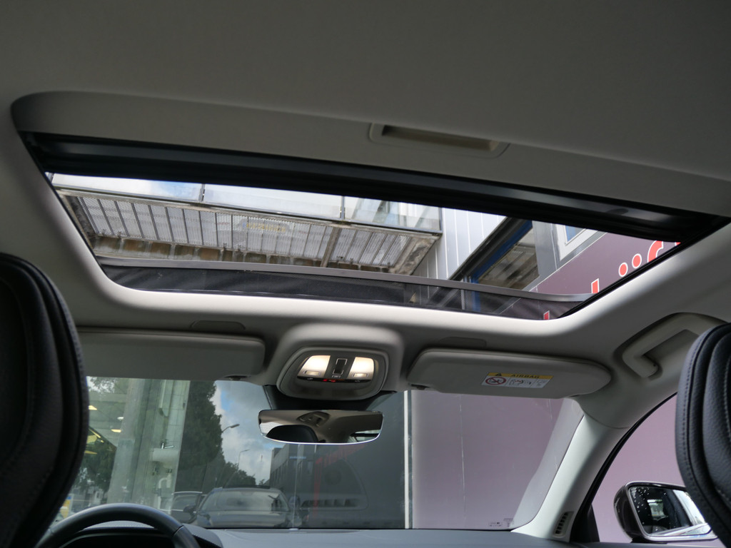 Volvo S90 2.0 T8 AWD PLUS BRIGHT | SOH 100%! | PANORAMA | A.C.C | TREKHAAK | CARPLAY | NL-AUTO!! 56455081-19.jpg | Autobedrijf Wil van der Tol