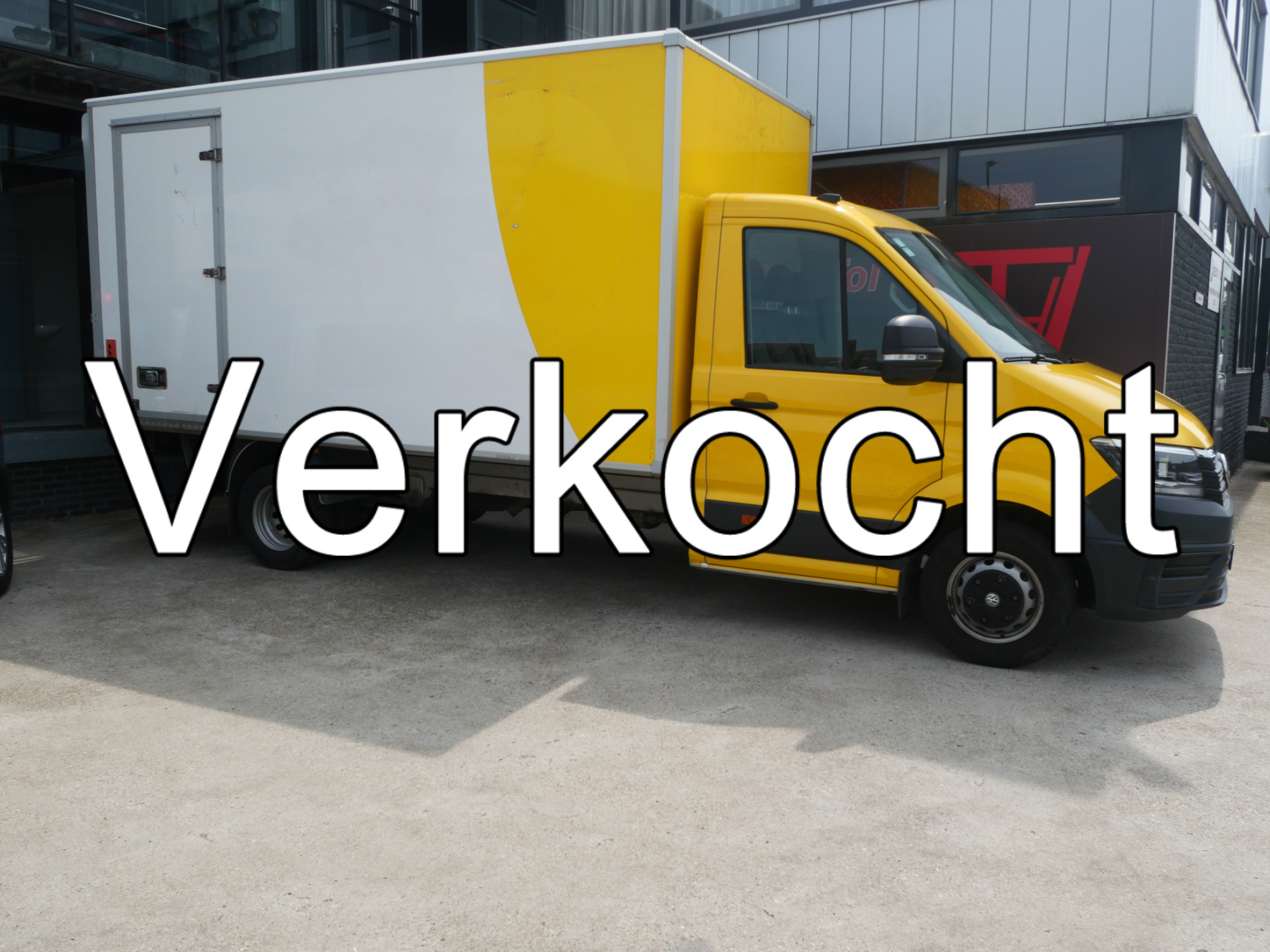 Volkswagen Crafter 2.0 TDI BAKWAGEN | DHOLLANDIA LAADKLEP | NAVIGATIE | AIRCO | 3.5T | EURO 6!! 43593347-0.jpg | Autobedrijf Wil van der Tol
